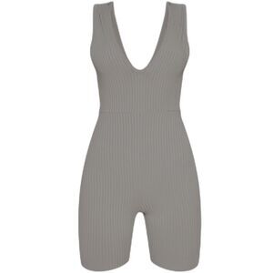 PLT Grey Stretchy Ribbed V Neck Plunge Sleeveless Romper Work Out Body Suit XS 2
